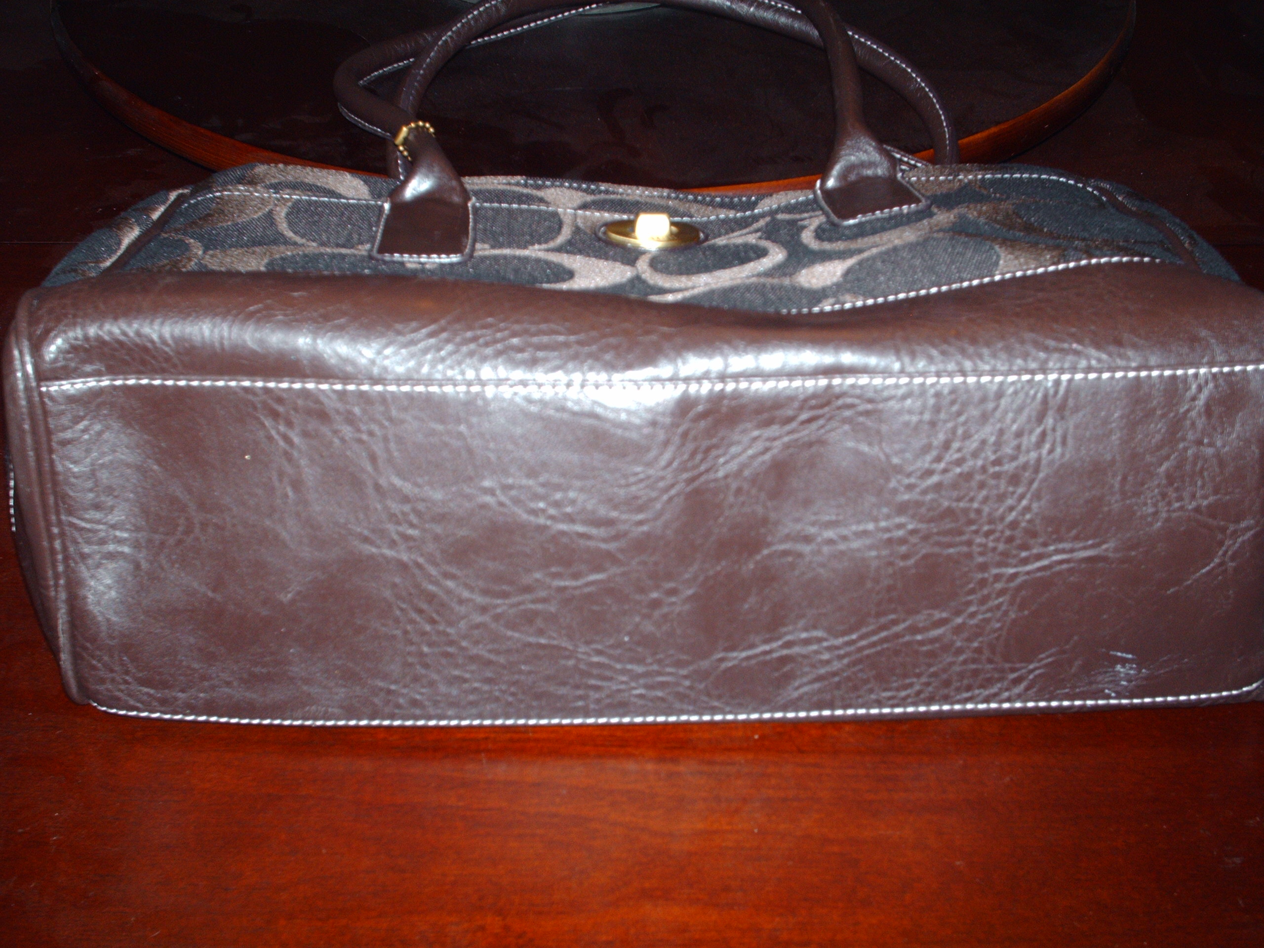 browntote002.jpg