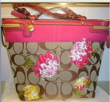 floraltote.jpg